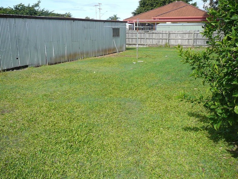 5 School Road, Victoria Point QLD 4165