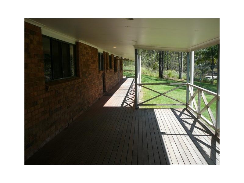 77 Jonathon Road, Sheldon QLD 4157