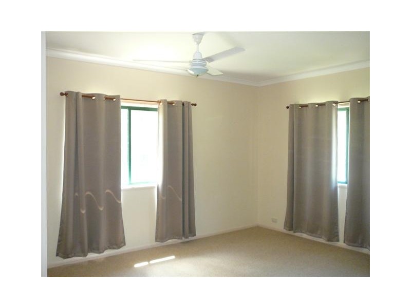 77 Jonathon Road, Sheldon QLD 4157