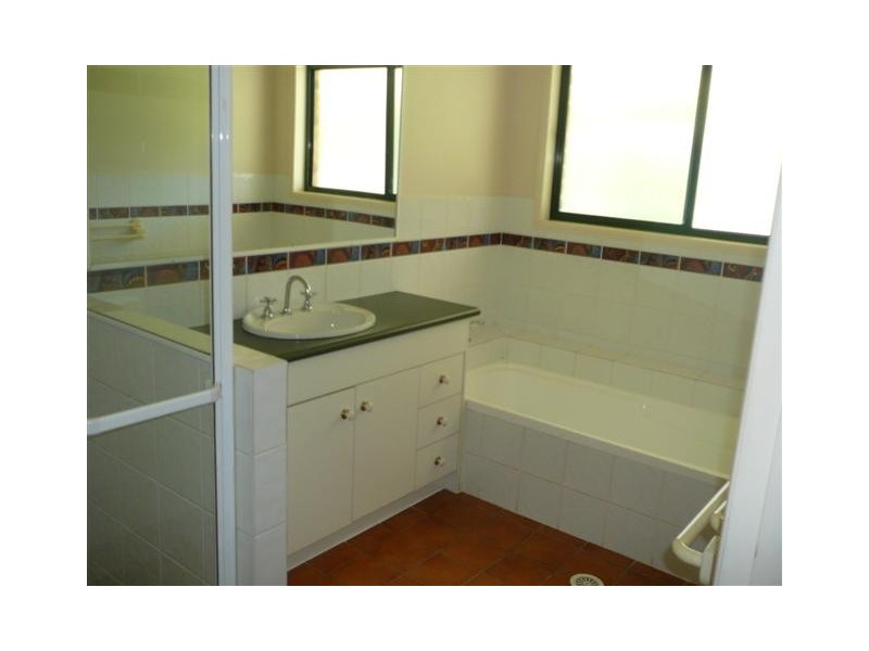 77 Jonathon Road, Sheldon QLD 4157