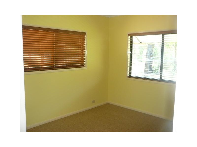 77 Jonathon Road, Sheldon QLD 4157
