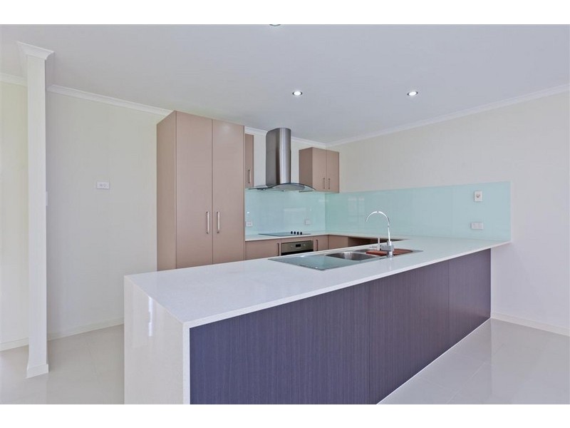 9 Illidge Road, Victoria Point QLD 4165