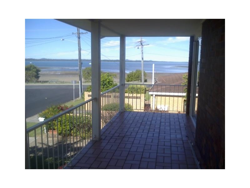 4 Beach Court, Victoria Point QLD 4165