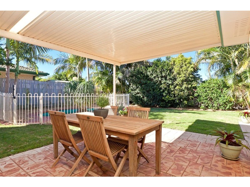 10 Ralph Street, Cleveland QLD 4163