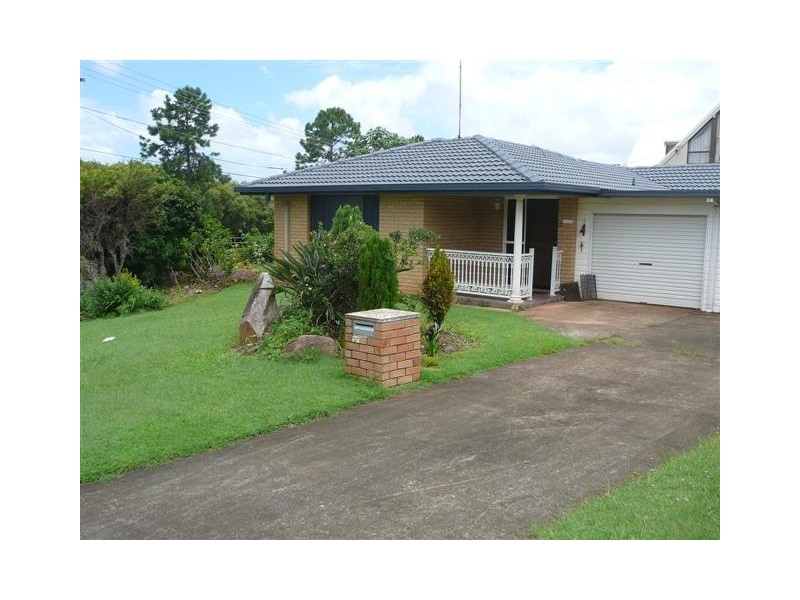 33 Macadamia Street, Victoria Point QLD 4165