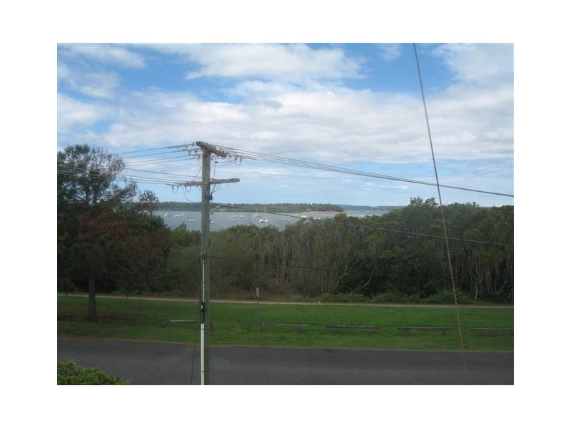 33 Macadamia Street, Victoria Point QLD 4165