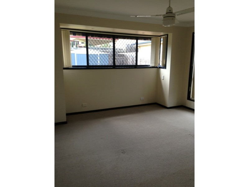 52  Seaholly Cres, Victoria Point QLD 4165
