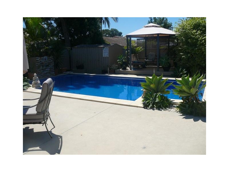 6 Hettwer Court, Victoria Point QLD 4165