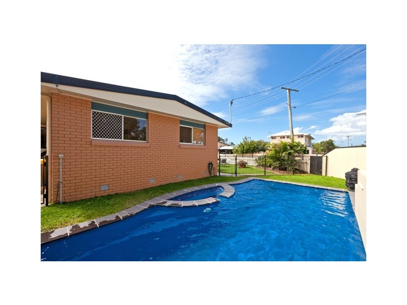 30 Yeo St, Victoria Point QLD 4165