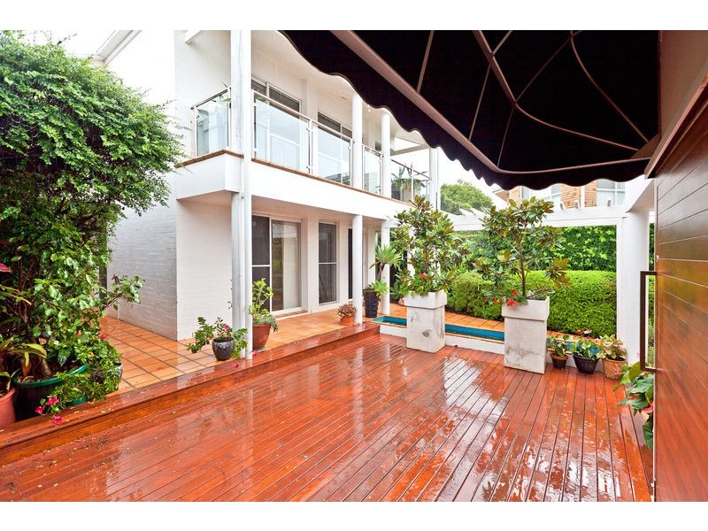 16 Oak Street, Ormiston QLD 4160
