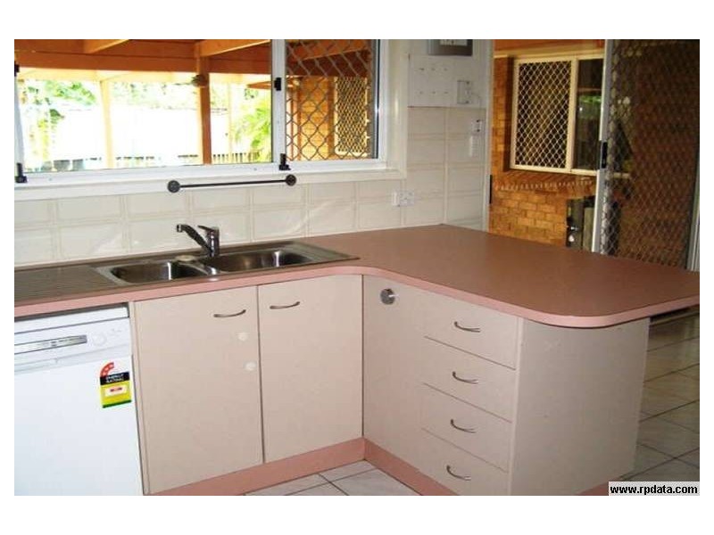 19 Fryar Street, Victoria Point QLD 4165