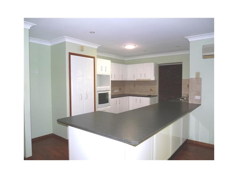 11 Muirhead Court, Victoria Point QLD 4165