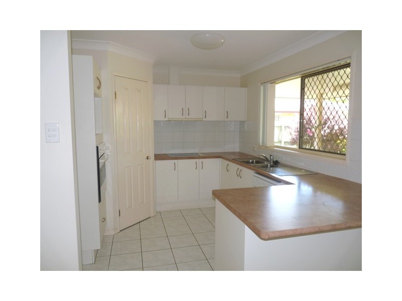 8 Argyle Place, Victoria Point QLD 4165