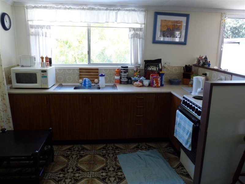 2/16 Base Street, Victoria Point QLD 4165