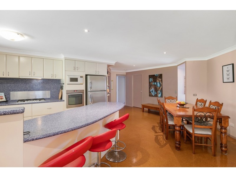 14 Wisteria Court, Victoria Point QLD 4165
