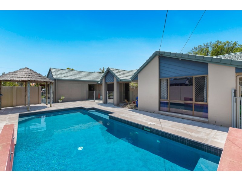 14 Wisteria Court, Victoria Point QLD 4165