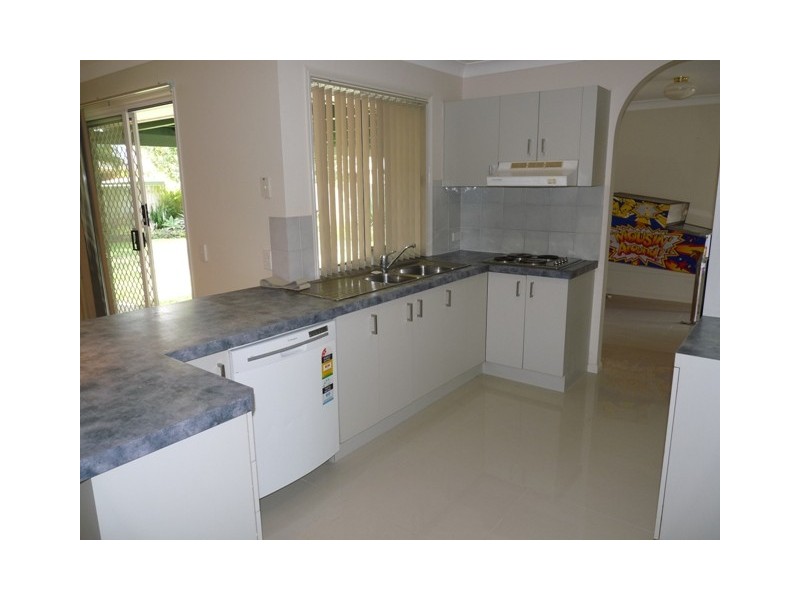 73 Fryar Street, Victoria Point QLD 4165