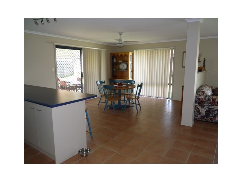 10 Balsam Street, Redland Bay QLD 4165