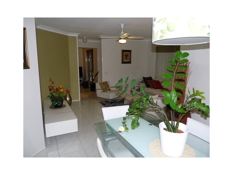 5 Stacey Court, Victoria Point QLD 4165