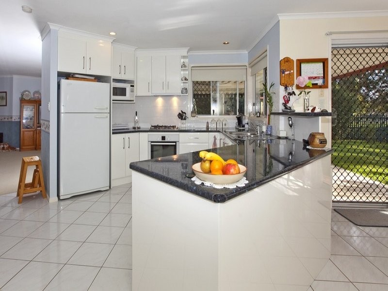 27 Tea Tree, Victoria Point QLD 4165