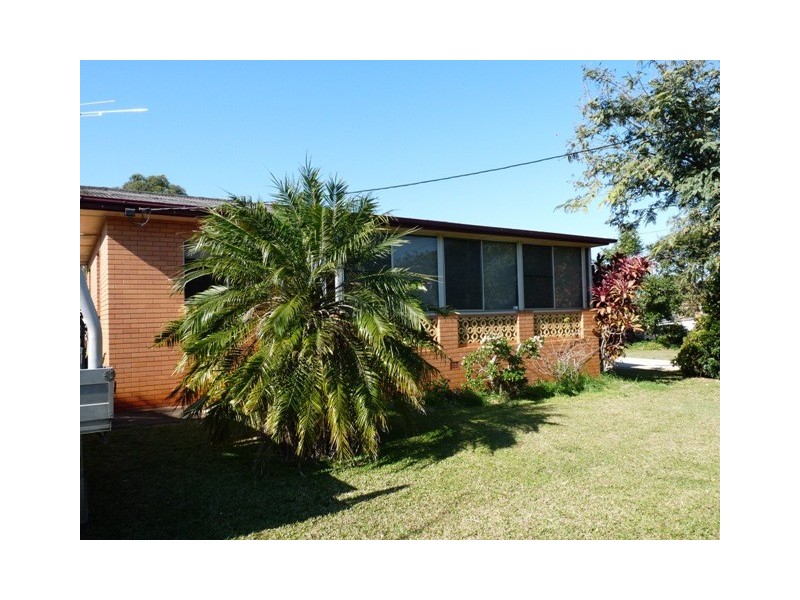 1 Base Street, Victoria Point QLD 4165