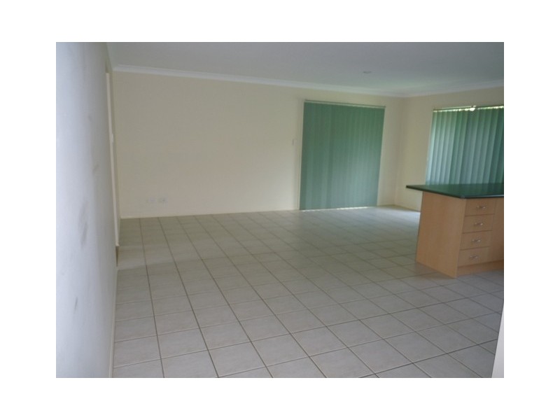 14 Gladebourne Crescent, Victoria Point QLD 4165