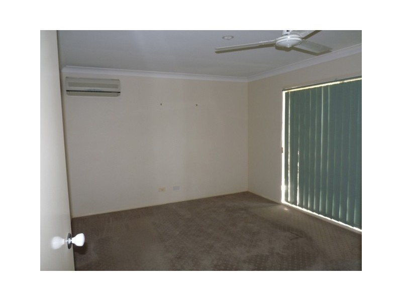 14 Gladebourne Crescent, Victoria Point QLD 4165