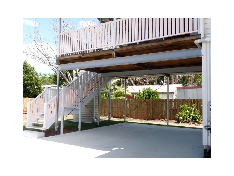 14 Base Street, Victoria Point QLD 4165