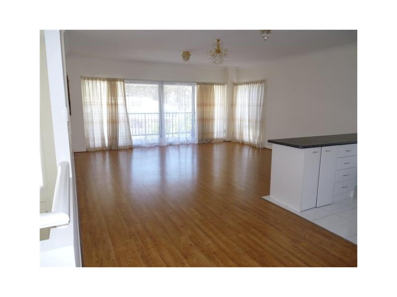 32 Sandy Cove Place, Redland Bay QLD 4165