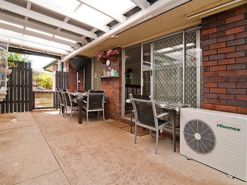 7  Barbaralla Drive, Springwood QLD 4127