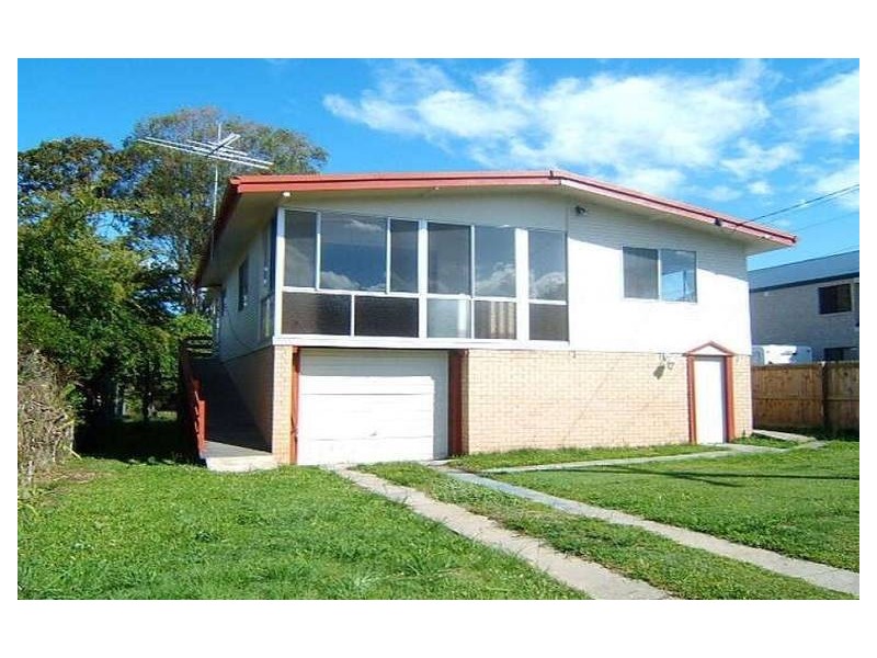 15 Rusbrook Street, Redland Bay QLD 4165