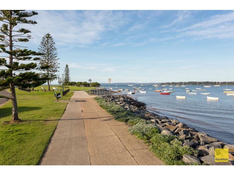 5 Allen Street, Victoria Point QLD 4165