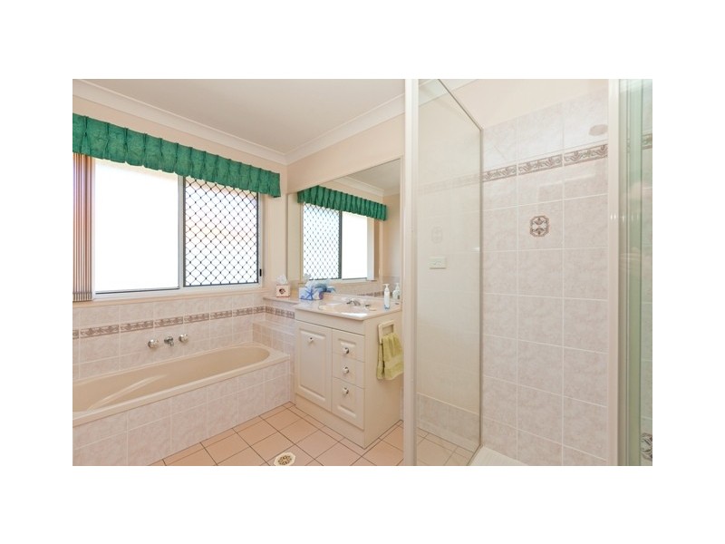 6 Argyle Place, Victoria Point QLD 4165