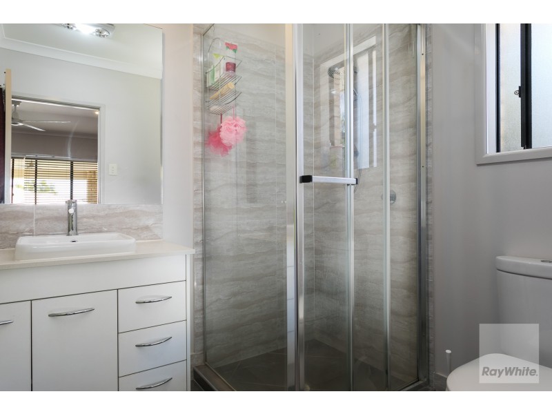 81 Benfer Road, Victoria Point QLD 4165