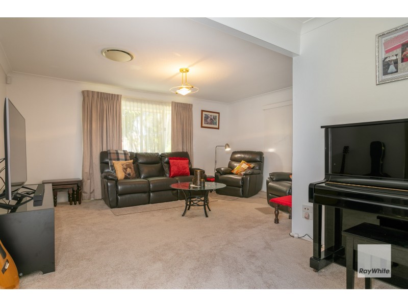 8 Tipplers Street, Victoria Point QLD 4165