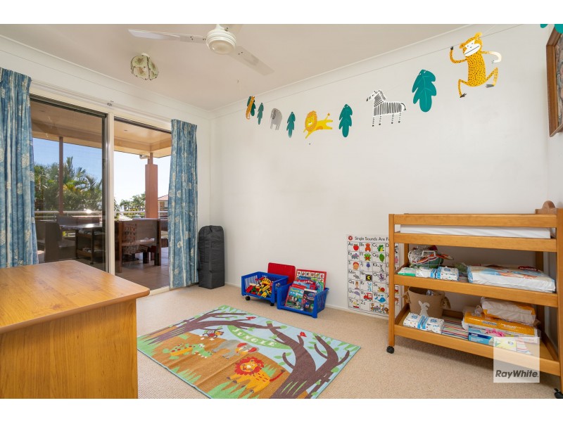 8 Tipplers Street, Victoria Point QLD 4165