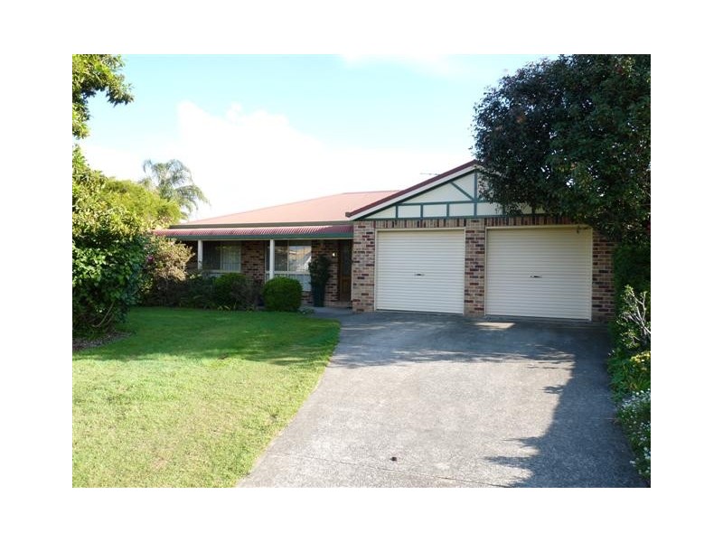 4 Gum Nut Crt, Victoria Point QLD 4165