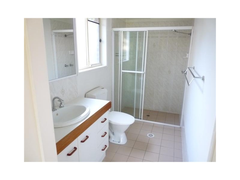 4 Gum Nut Crt, Victoria Point QLD 4165