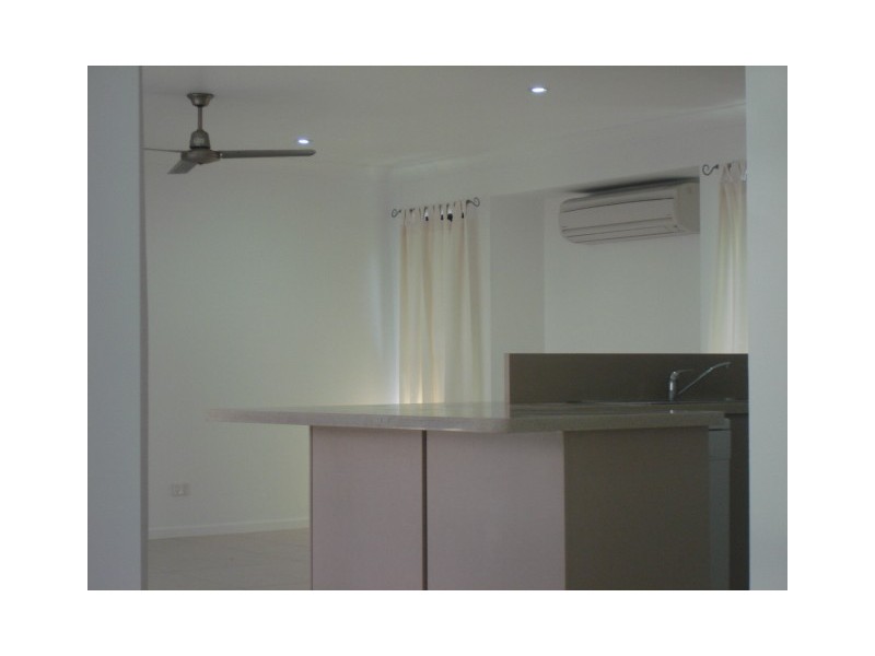 12 Azure Street, Redland Bay QLD 4165