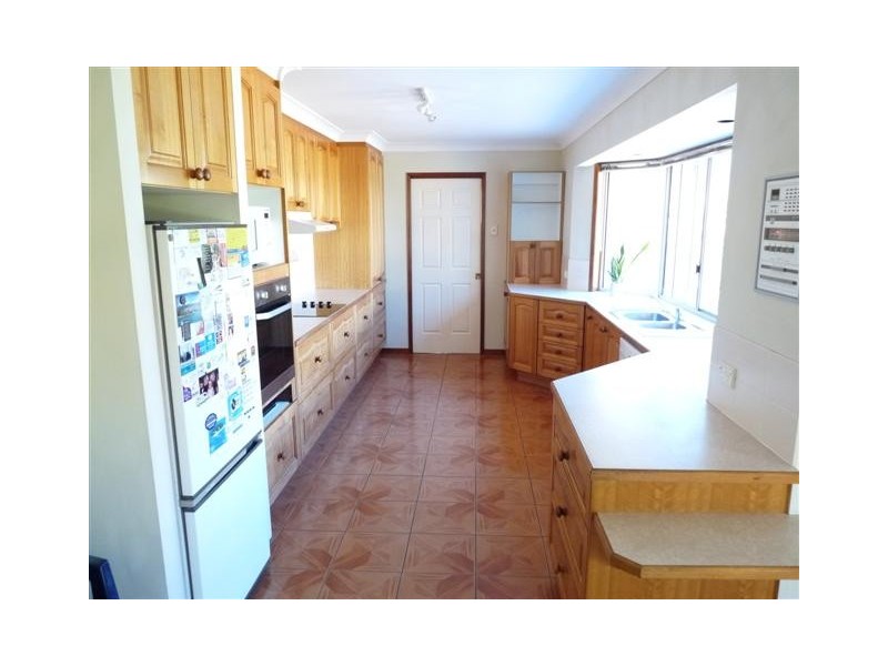 31 Seagull Street, Victoria Point QLD 4165