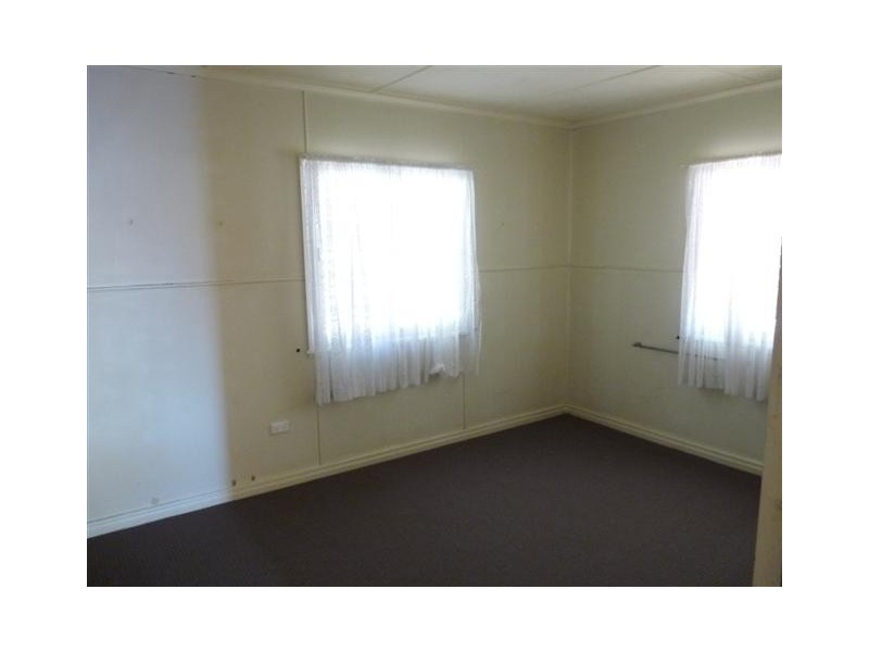 3 BARRON, Victoria Point QLD 4165