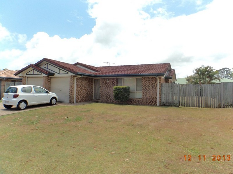 52 Poinciana Avenue, Victoria Point QLD 4165