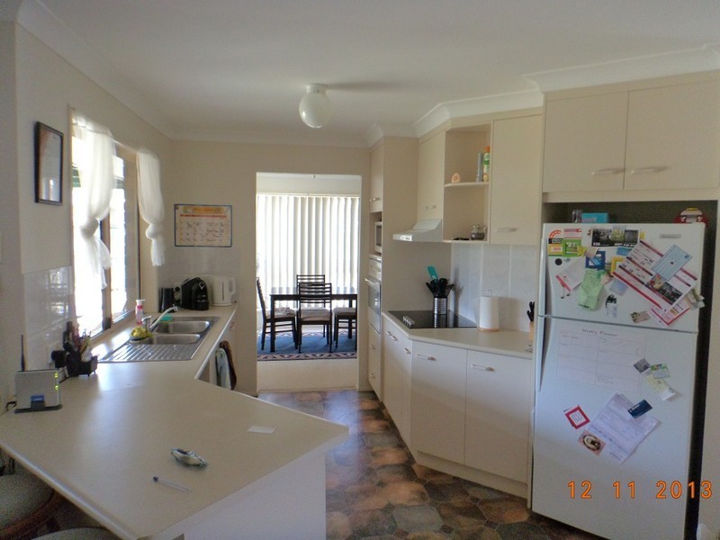 52 Poinciana Avenue, Victoria Point QLD 4165