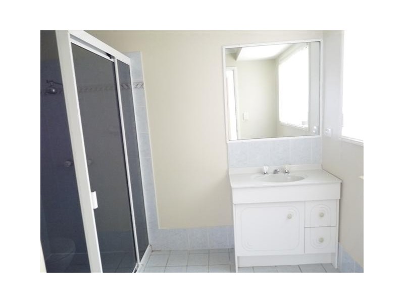 4 Constance Court, Victoria Point QLD 4165