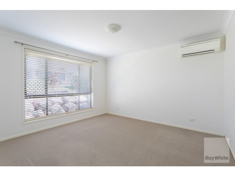 2 Anchor Place, Redland Bay QLD 4165