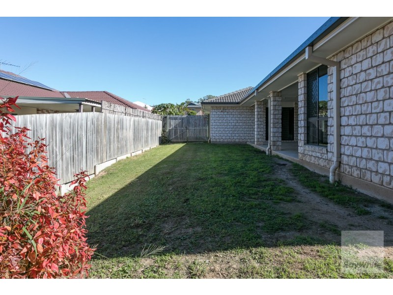 2 Anchor Place, Redland Bay QLD 4165
