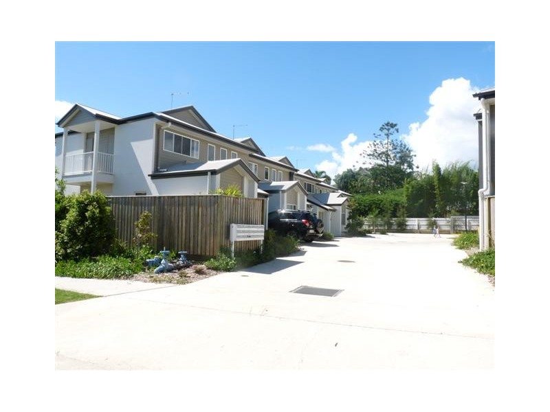 3/8 Edith Street, Wellington Point QLD 4160