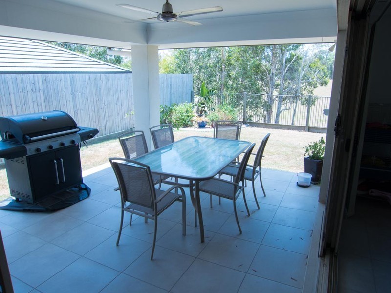 50 Whipbird Circuit, Victoria Point QLD 4165