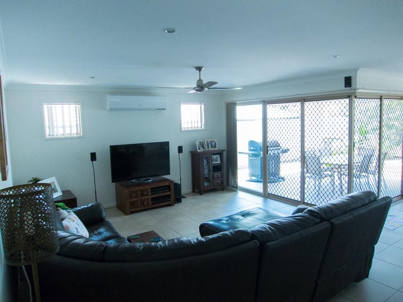 50 Whipbird Circuit, Victoria Point QLD 4165