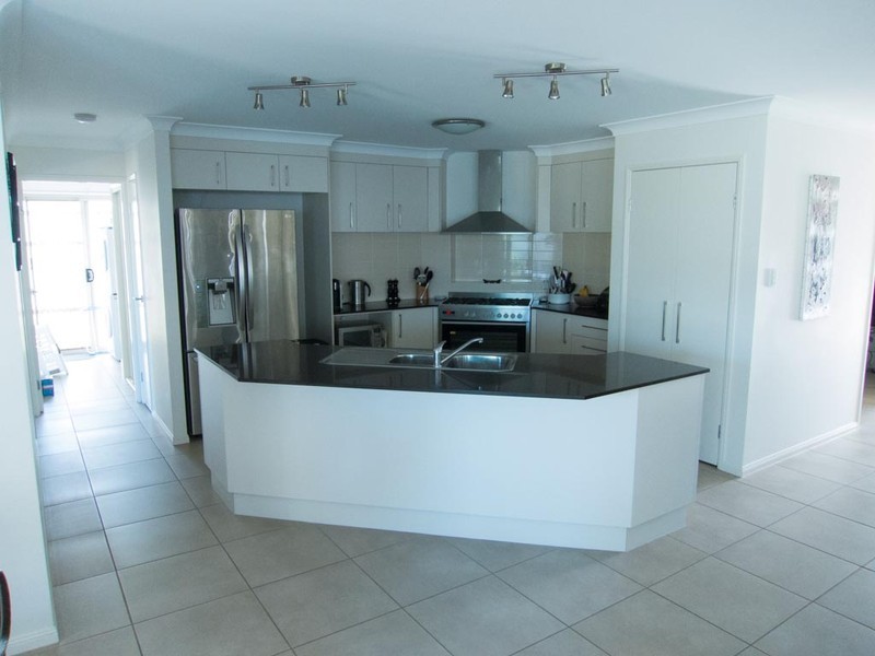 50 Whipbird Circuit, Victoria Point QLD 4165